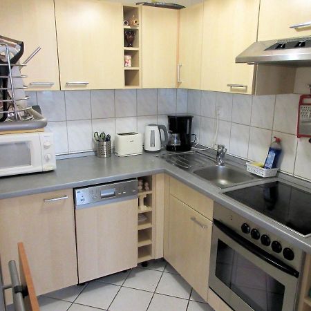 Private Apartment Near Fair Ground Hannover Eksteriør billede