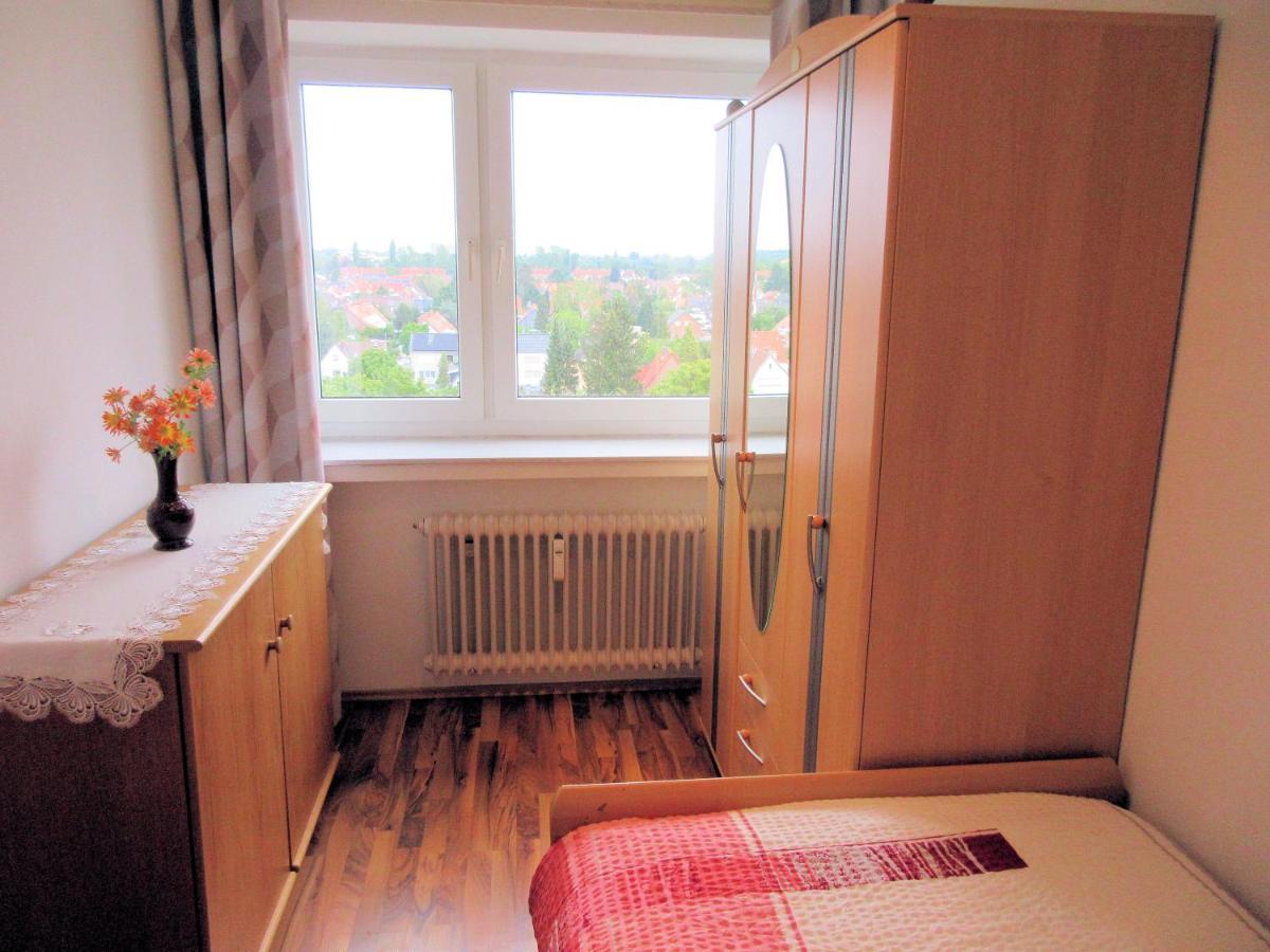 Private Apartment Near Fair Ground Hannover Eksteriør billede